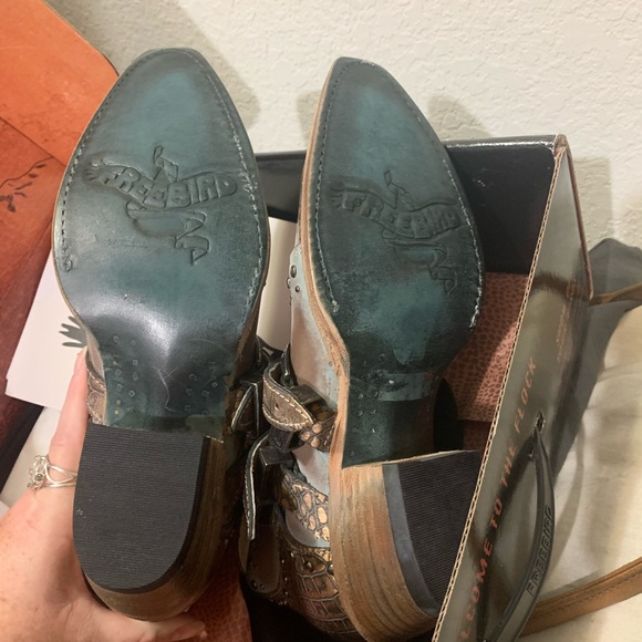 New! FREEBIRD BOOTS SIZE 7 - Picture 5 of 5
